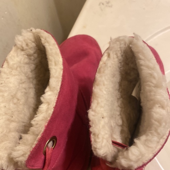 Uggs pink kookaburra boots size 3 maybe kids not sure new beautiful - Picture 8 of 16